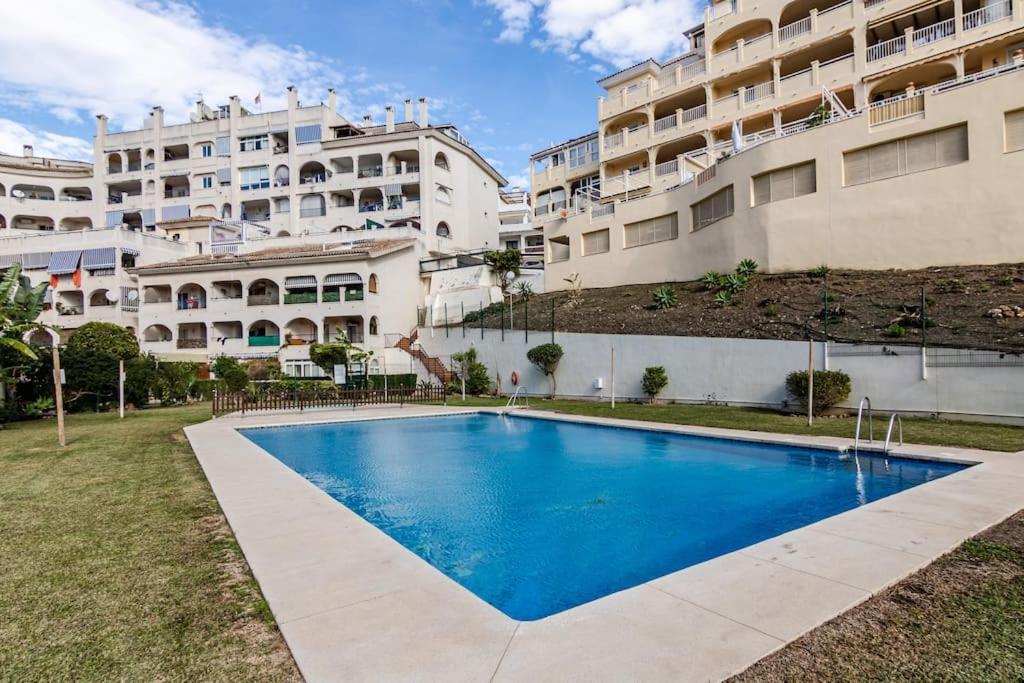 Home Rosa Benalmádena Eksteriør billede